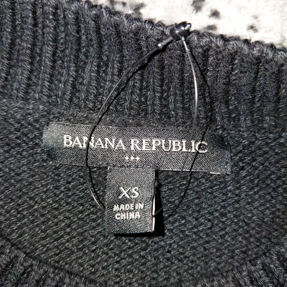 BANANA REPUBLIC Black Volume Sleeve Ribbed Sweater XS EUC - Picture 10 of 11